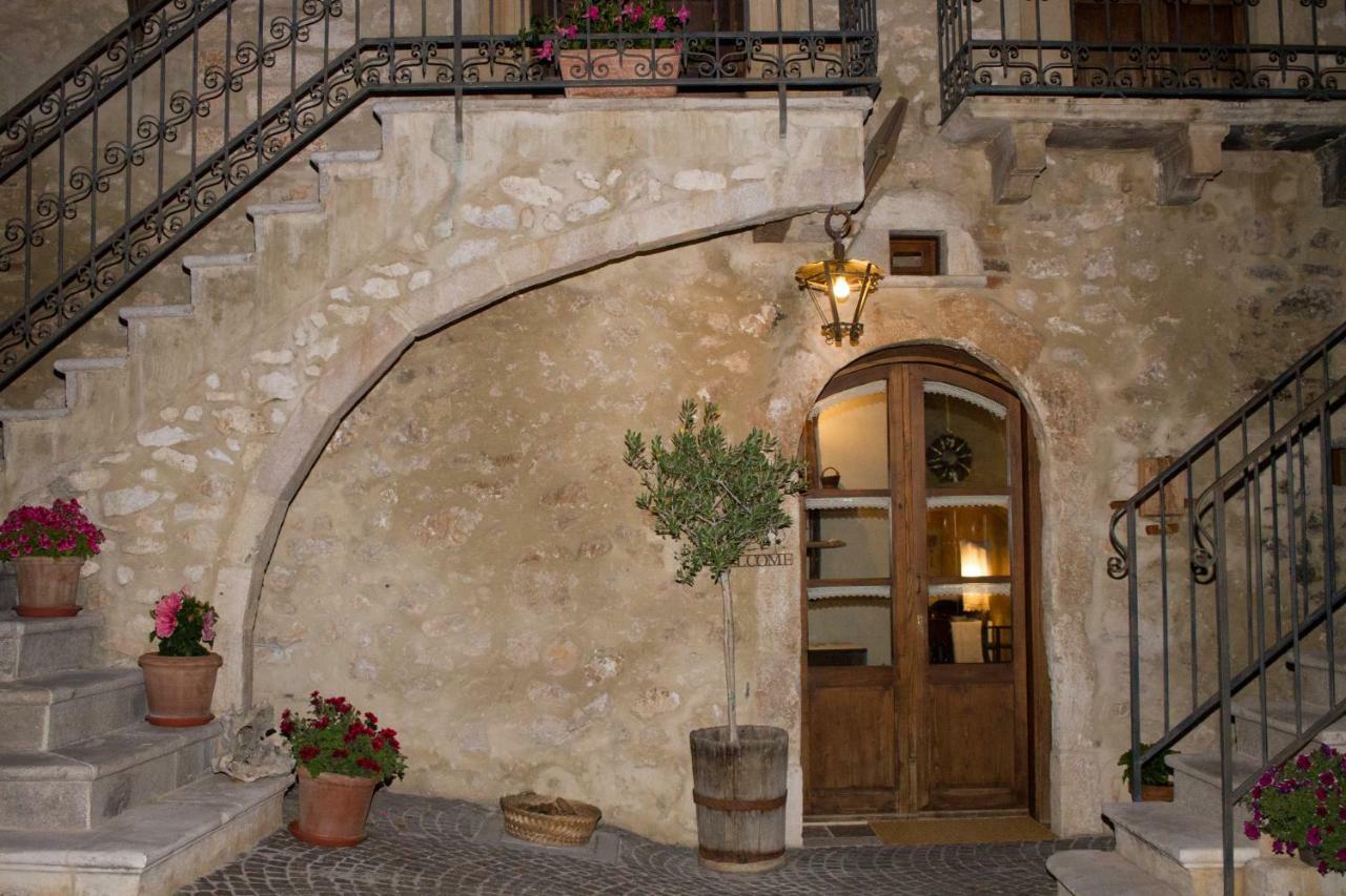 Bed and Breakfast Charme In Perillis Popoli Zewnętrze zdjęcie